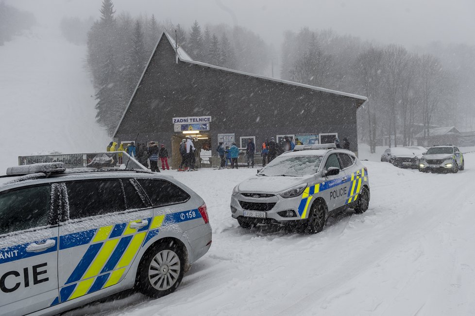 Skiareál Telnice chtěl v sobotu 23.1.2021 otevřít, zatrhla to ale policie.