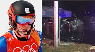 Tři minuty od tragédie. Auto slovenské lyžařské hvězdy zničili poté, co vystoupila