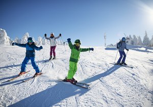 7 tipů na nejlepší lyžovačku v Česku pro náročné lyžaře i začátečníky