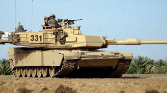 Tanky Abrams jsou ve výzbroji USA přes 40 let, bojovou premiéru zažily ve válce v Perském zálivu