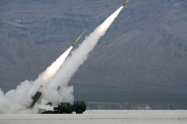 M142 High Mobility Artillery Rocket System (HIMARS)