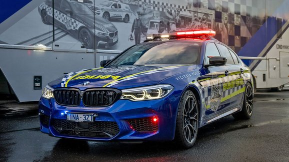 BMW M5 Competition jako policejní vůz? Daňové poplatníky nestál ani dolar