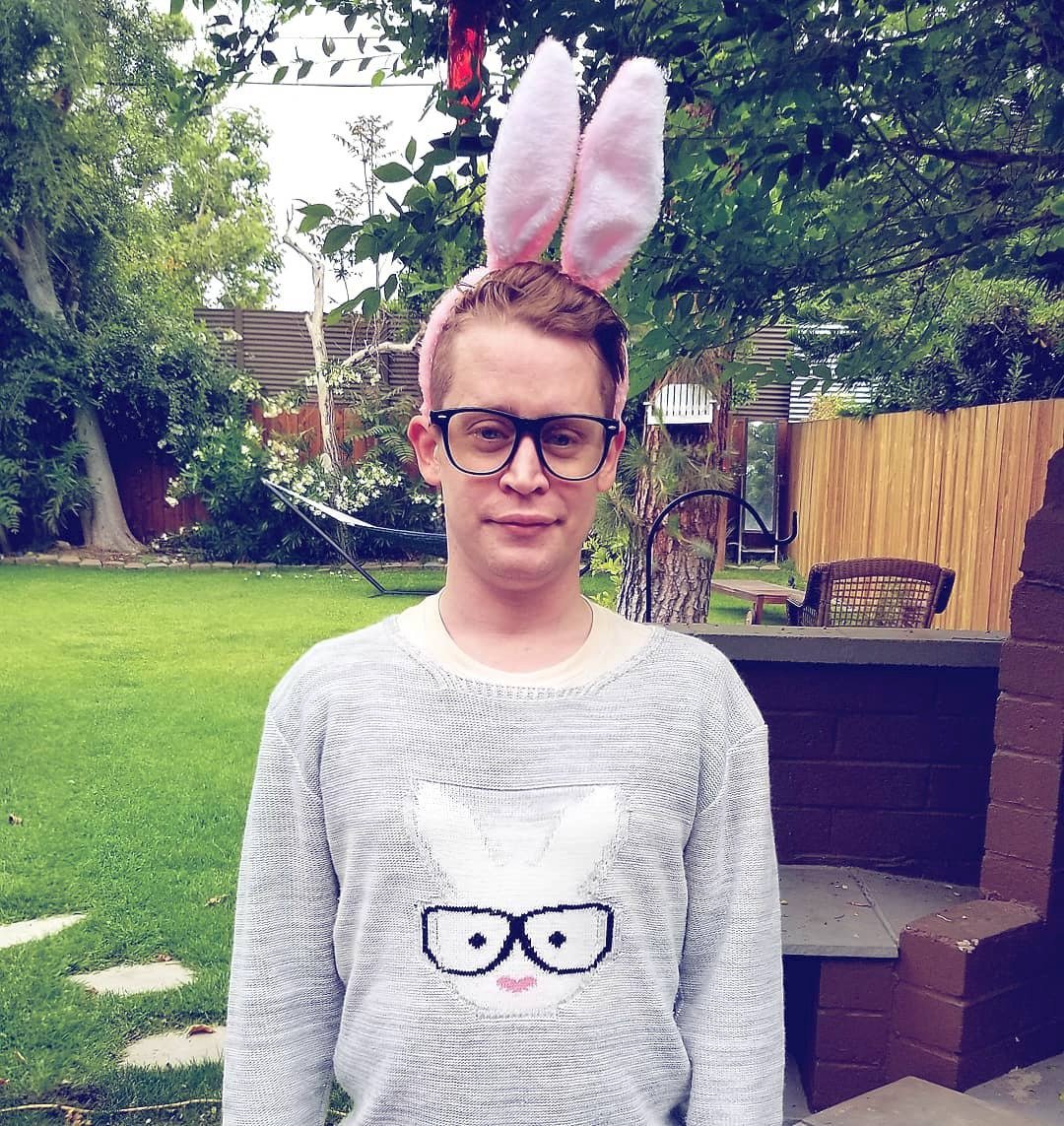 Macaulay Culkin propaguje svou značku Bunny Ears