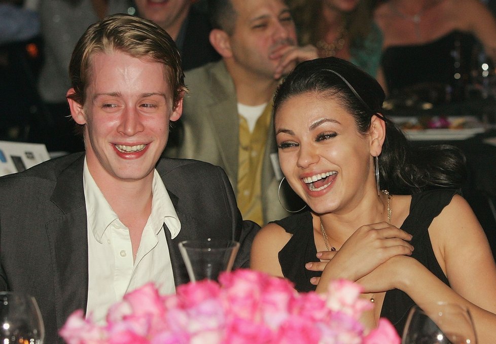 Macaulay Culkin chodil osm let s Milou Kunis.