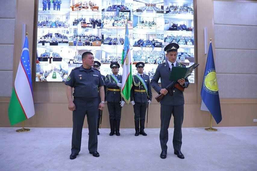 Machmud Muradov vstoupil do ozbrojených sil Uzbekistánu