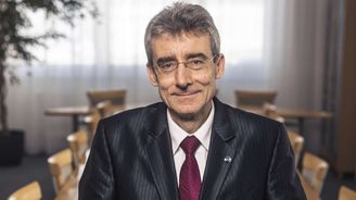 Výrobu proudových motorů zvyšujeme o 800 procent, říká šéf PBS Velká Bíteš Výrobu proudových motorů zvyšujeme o 800 procent, říká šéf PBS Velká Bíteš