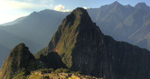 Všichni turisté uvěznění v oblasti Machu Picchu už byli evakuováni.