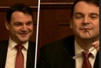 ONLINE: Macinka se směje? První reakce ministra zahraničí na Pavlovo šokující vyjádření o vydírání