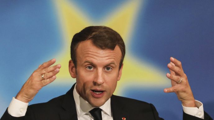 Macron se při proslovu o reformě EU rozvášnil.