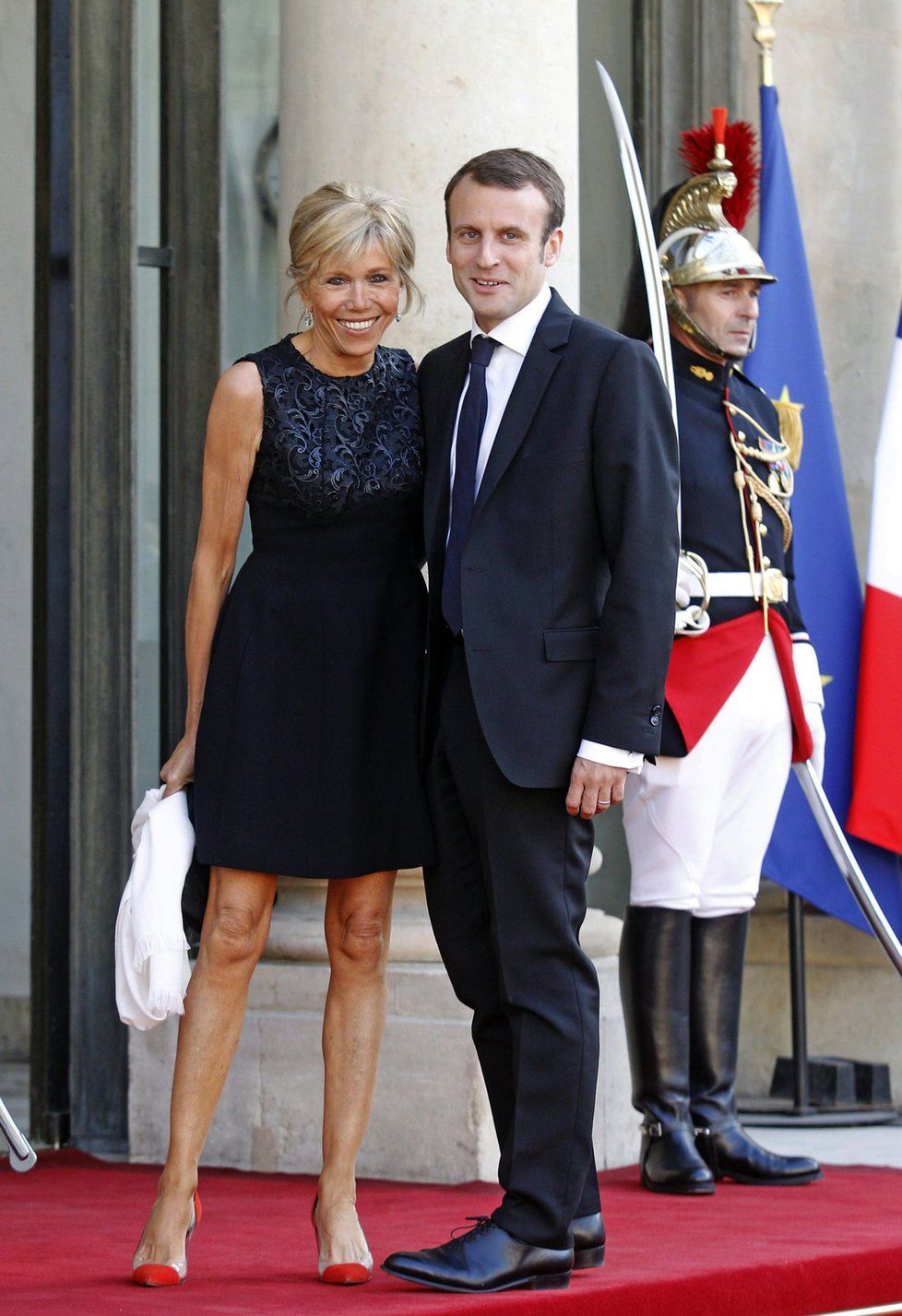 Francouzský prezident Emmanuel Macron s manželkou Brigitte