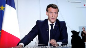 Prezident Francie Emmanuel Macron oznamuje v televizním projevu celostátní karanténu (28. 10. 2020).