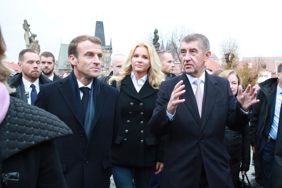 Babiš vzal Macrona také na Karlův most (27.10.2018)