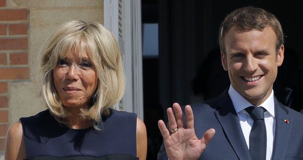 Macron za make-up utrácí čtvrt milionu měsíčně. Kritici zuří: Jde to z daní