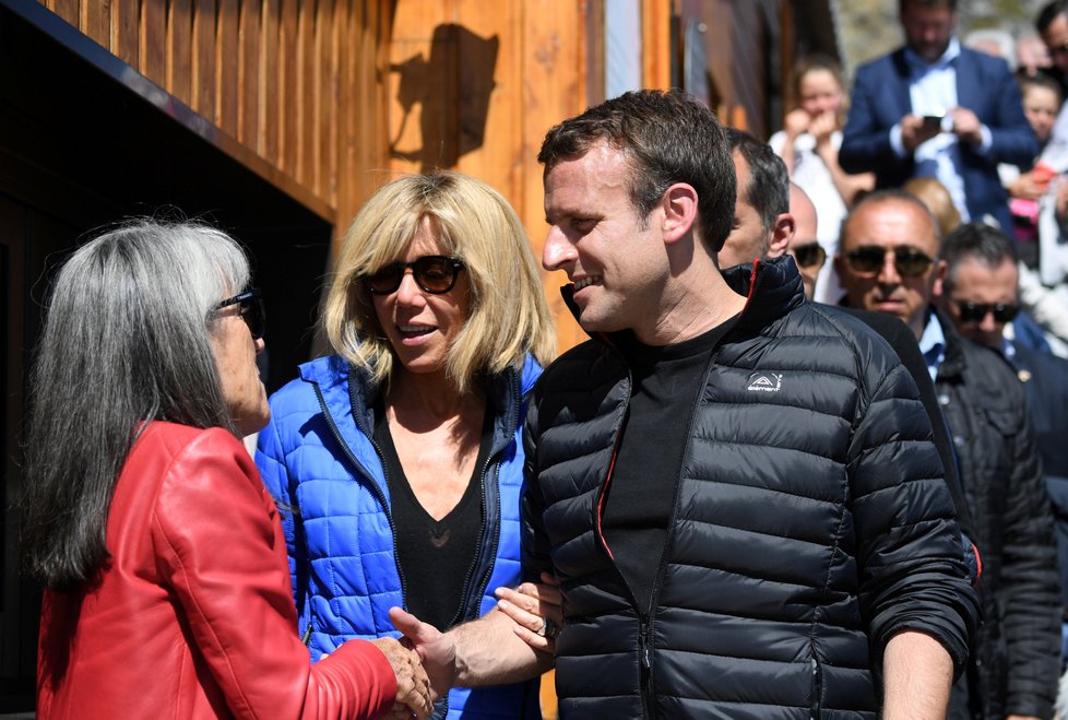 Emmanuel Macron s manželkou Brigitte Trogneuxovou