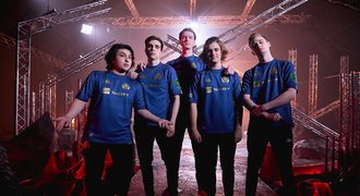 Přestup české hvězdy! Mezi Carzzym a Team Vitality mělo dojít k ústní dohodě