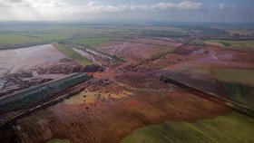 Maďarsko postihla jedna z nejhorších ekologických katastrof všech dob