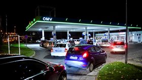 Poslední šance natankovat levná paliva v Maďarsku (5. 12. 2022)