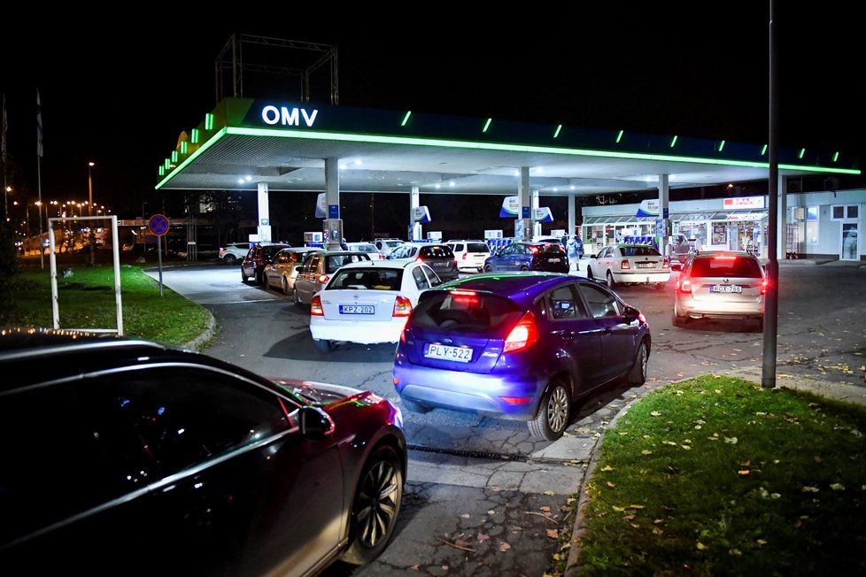 Poslední šance natankovat levná paliva v Maďarsku (5. 12. 2022)