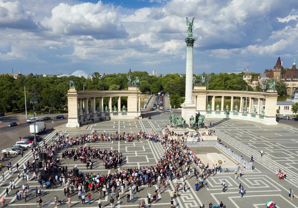 Maďaři si připomínají 100. výročí Trianonu (8. 6. 2020).