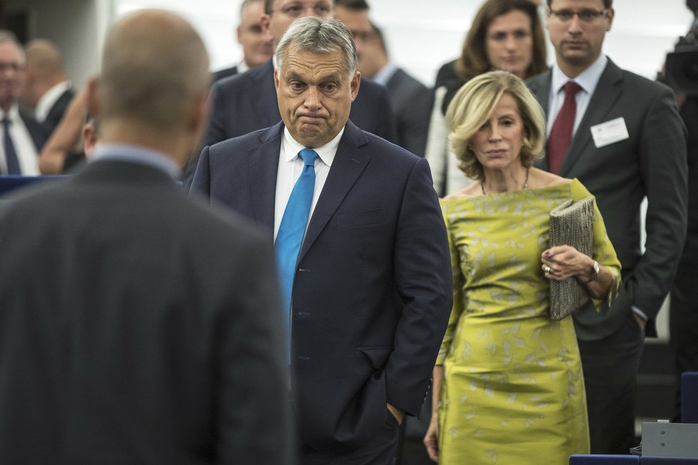 Maďarský premiér Viktor Orbán byl kvůli možnému uvalení sankcí před Evropským parlamentem na slyšení (11.9 2018)