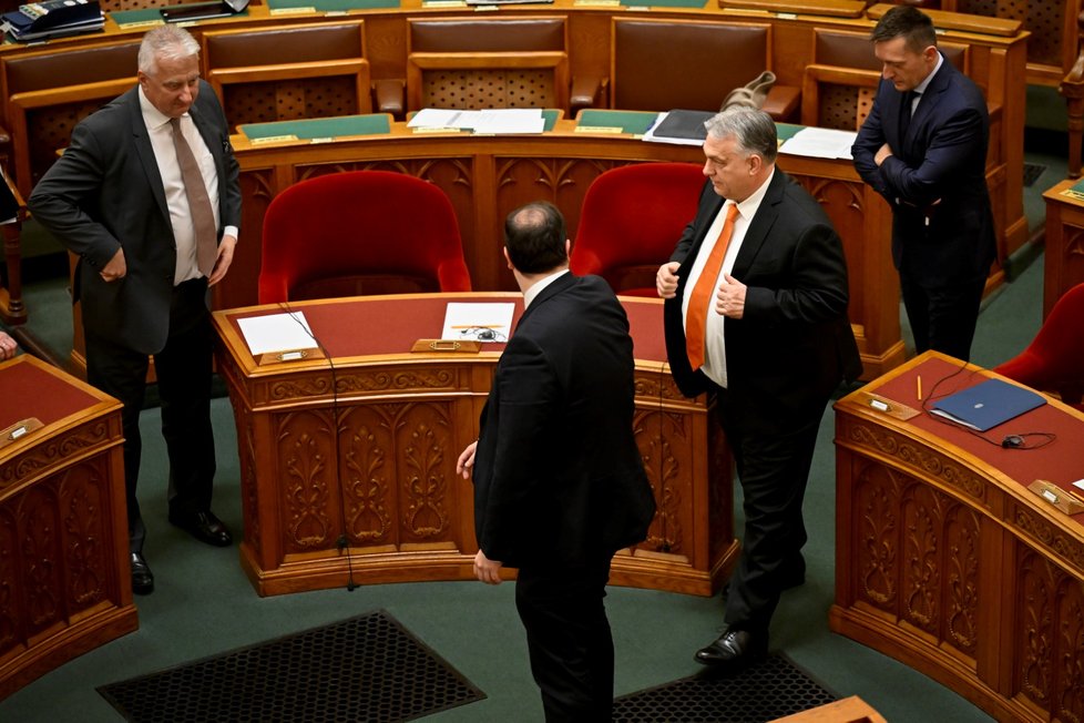 Jednání maďarského parlamentu: Premiér Viktor Orbán