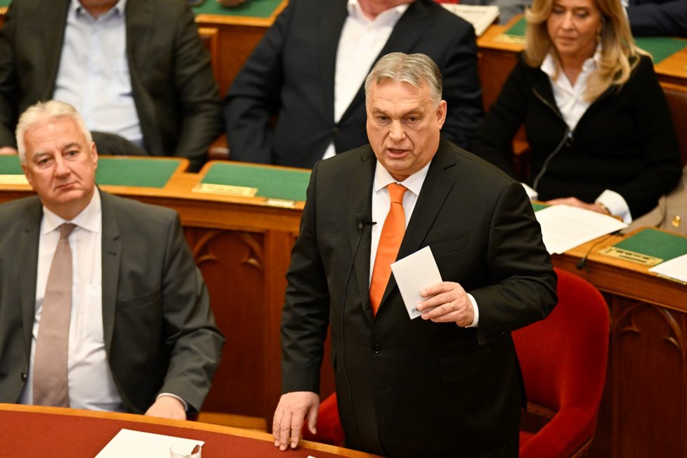 Jednání maďarského parlamentu: Premiér Viktor Orbán