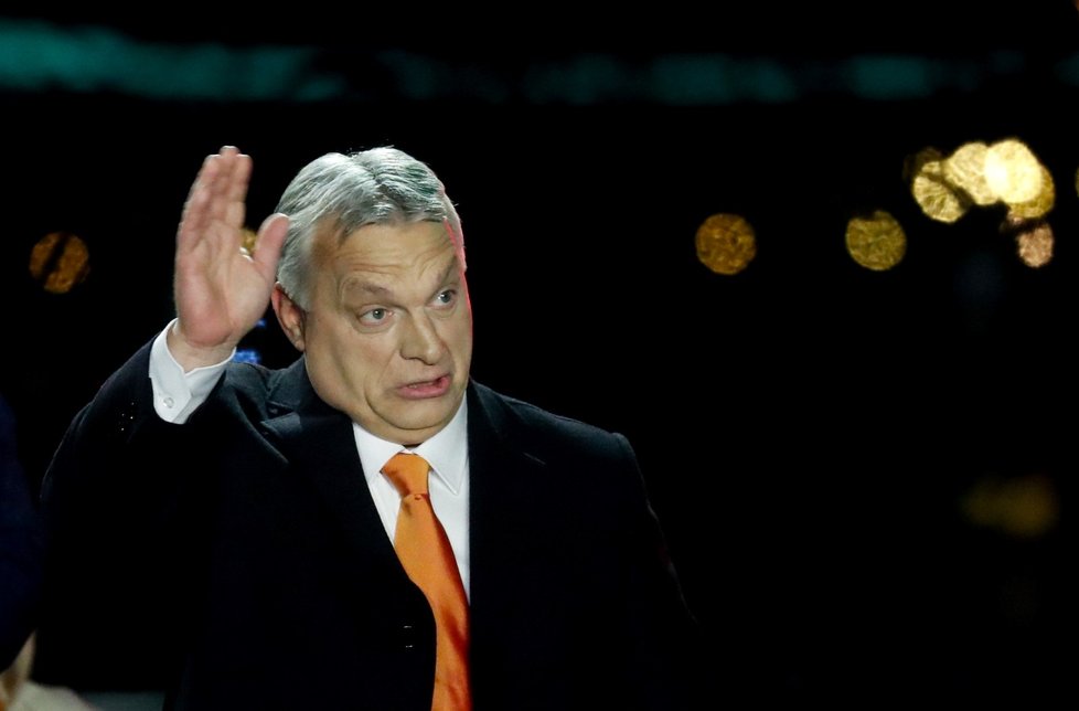 Maďarský premiér Viktor Orbán se prohlásil za vítěze voleb.