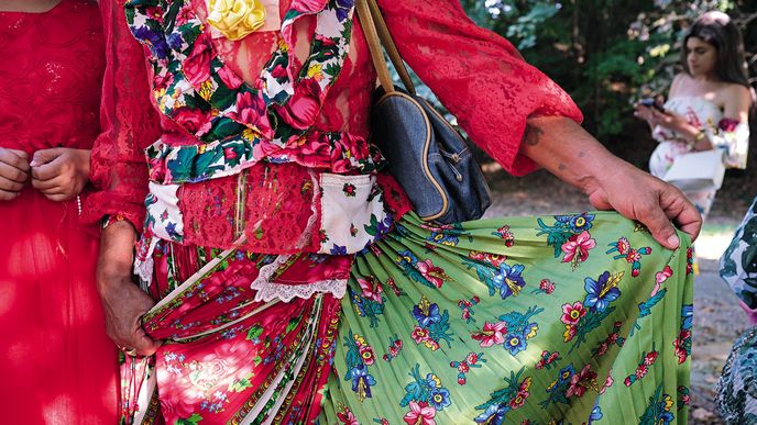 Csatka má spojitost i s nomádskými časy, kdy kočující rodiny na cestách věděly, že se tu jednou za rok určitě setkají a vyřeší všechny potřebné záležitosti: obchod, křty, svatby... Csatka má spojitost i s nomádskými časy, kdy kočující rodiny na cestách věděly, že se tu jednou za rok určitě setkají a vyřeší všechny potřebné záležitosti: obchod, křty, svatby...