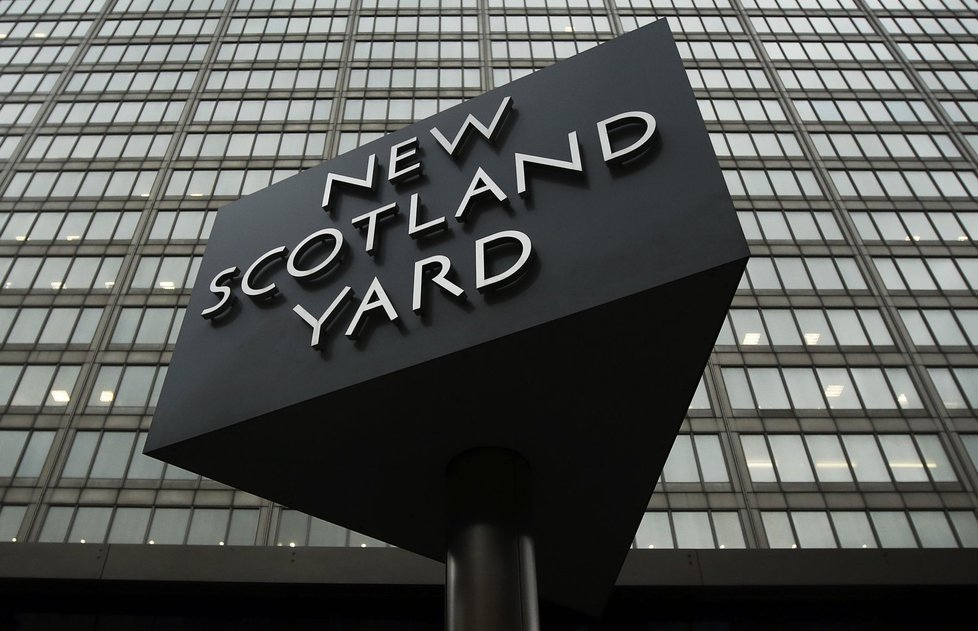 Případem se zabývá Scotland Yard.