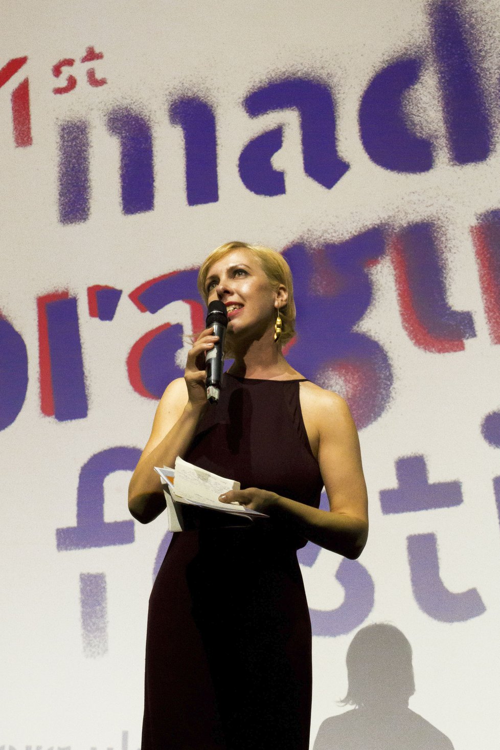 Ředitelka Českého centra Londýn Tereza Porybná v roce 2017 na festivalu Made in Prague