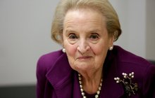 Tajná řeč Madeleine Albrightové (†84): Co na srdci, to na broži! 