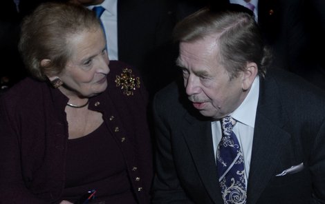 Madeleine Albrightová a Václav Havel v roce 2007.