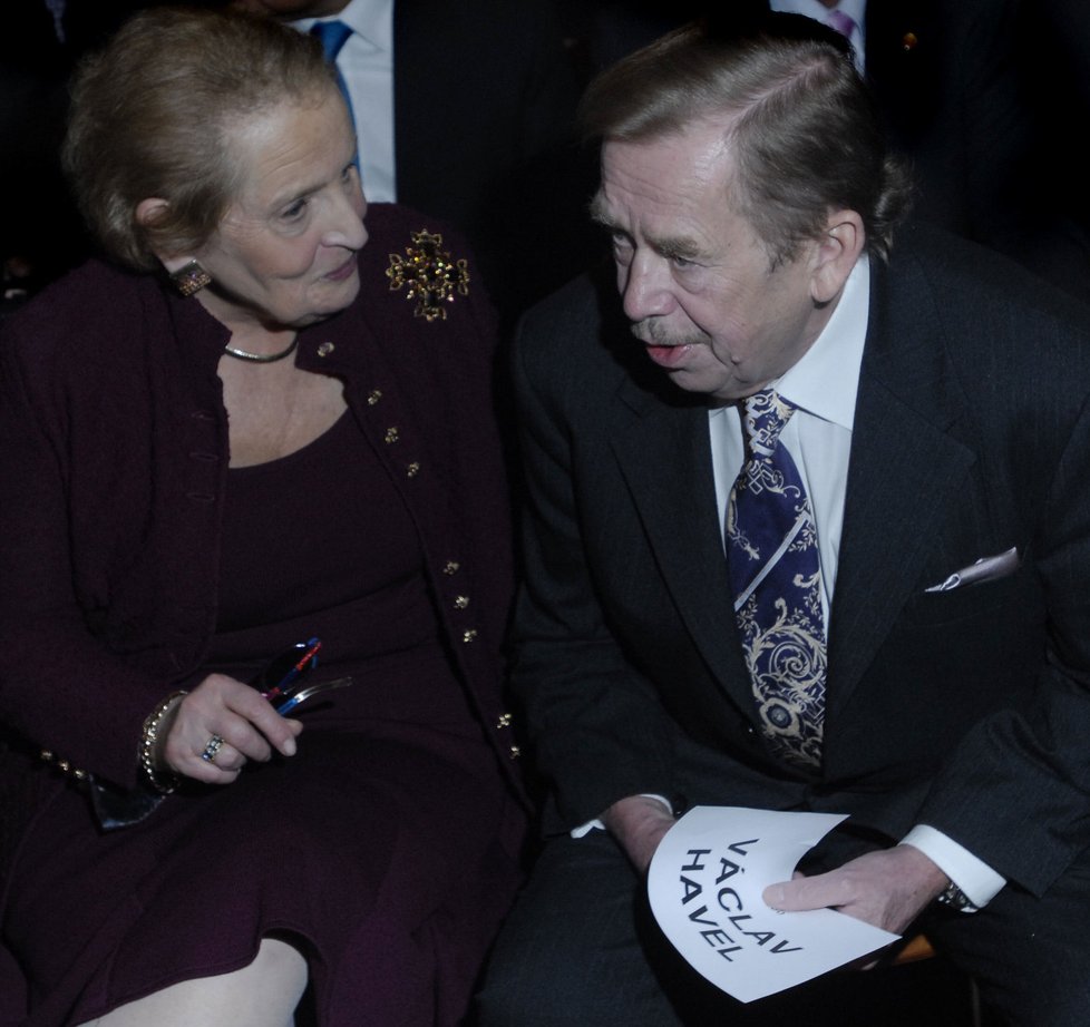 Madeleine Albrightová a Václav Havel v roce 2007.