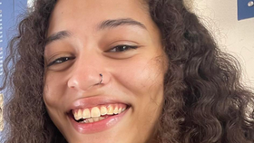 Zemřelá Madison Hull