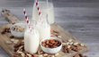 Mandlové mléko sice nemá s opravdovým živočišným mlékem nic společného, přesto ho může skvěle nahradit, případně v jídelníčku doplnit