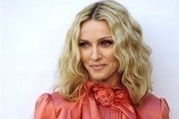 Madonna: Tělo si vylepší za 3,1 milionu!