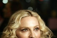 Madonna věnovala na koncertě píseň papeži