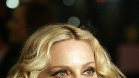 Madonna: Chce, aby se za ní Paltrow odstěhovala do New Yorku.