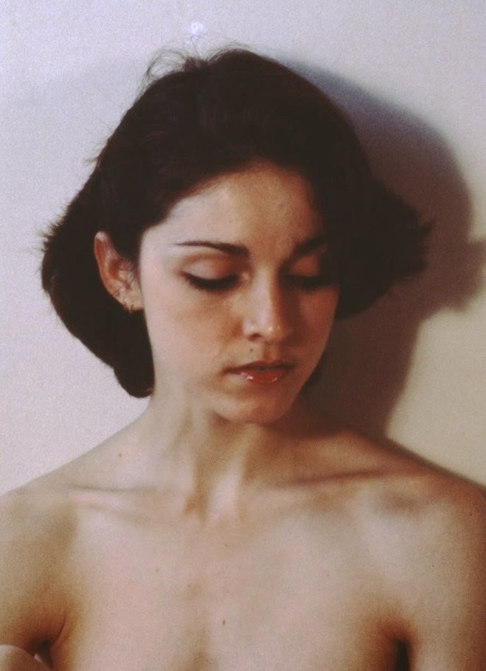 Fotografie tmavovlasé Madonny pochází z roku 1977.