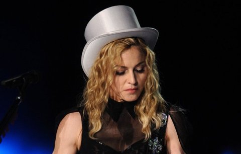 Madonna se hádá o Material Girl