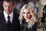 Madonna vyhrála soudní spor o syna. Rocco zůstává u otce v Londýně.
