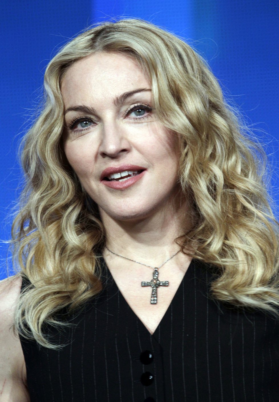 Madonna má blond lokny
