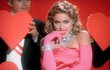 Madonna v klipu k písni Material Girl jako Marilyn Monroe