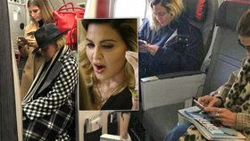 Madonna cestovala turistickou třídou.