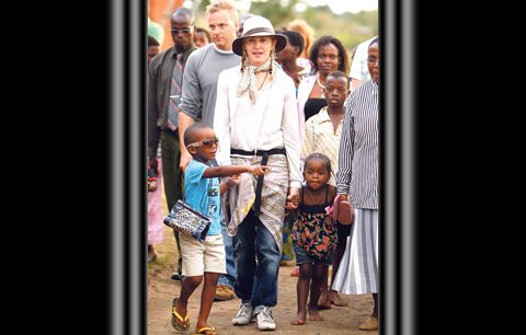 Madonna a její charita: Afričané její pomoc nechtějí