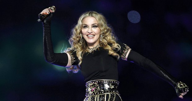 Madonna s nejnovější písní slaví úspěch, část ale není její