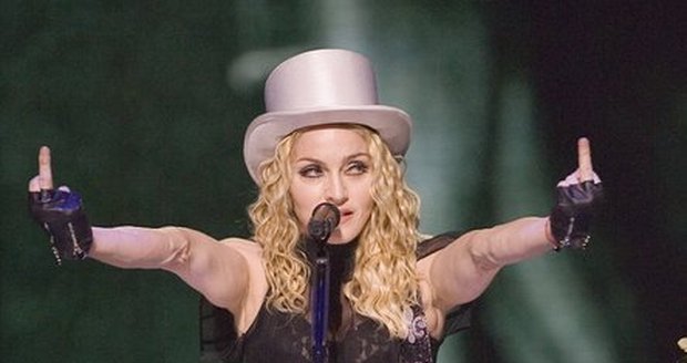 Madonna na turné Sticky and Sweet předvedla svou výbornou fyzičku