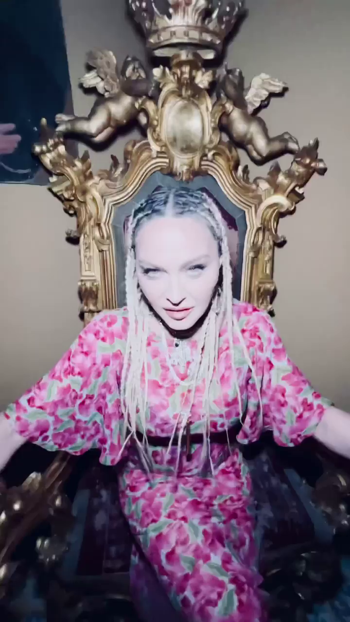 Madonna se odvázala na Sicílii