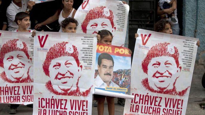 Maduro slibuje, že bude pokračovat ve šlépějích Huga Cháveze, Chapriles slibuje radikální změnu venezuelské politiky