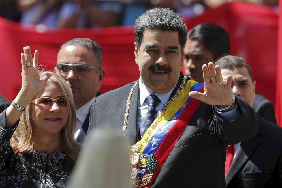 Starostávající prezident Nicolás Maduro, kterého podporuje Rusko.